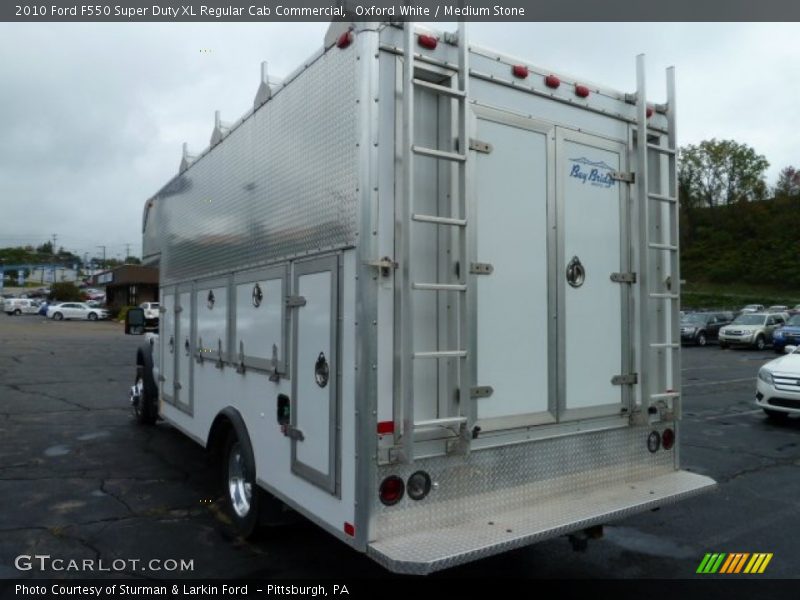 Oxford White / Medium Stone 2010 Ford F550 Super Duty XL Regular Cab Commercial