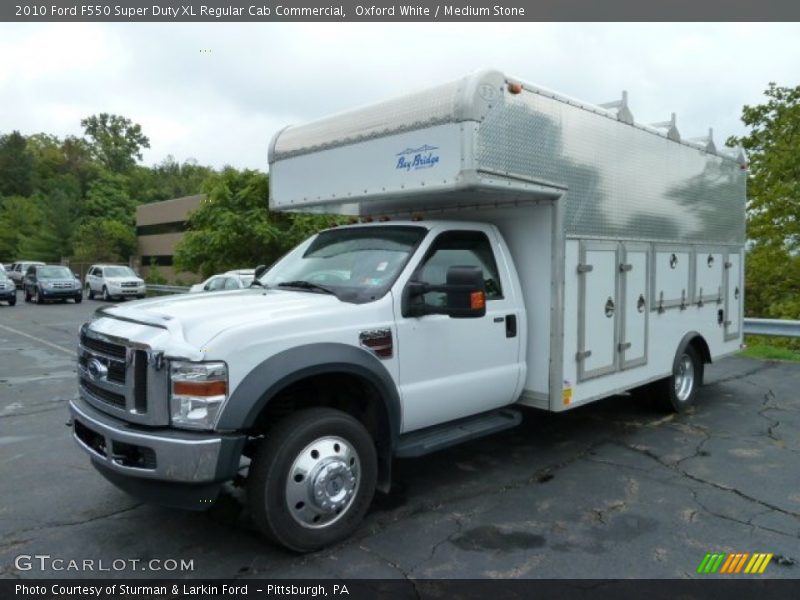 Oxford White / Medium Stone 2010 Ford F550 Super Duty XL Regular Cab Commercial