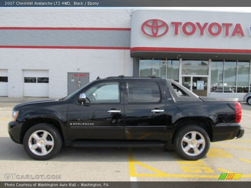 Black / Ebony 2007 Chevrolet Avalanche LTZ 4WD
