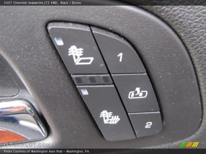 Black / Ebony 2007 Chevrolet Avalanche LTZ 4WD