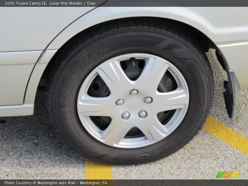 Lunar Mist Metallic / Gray 2000 Toyota Camry LE