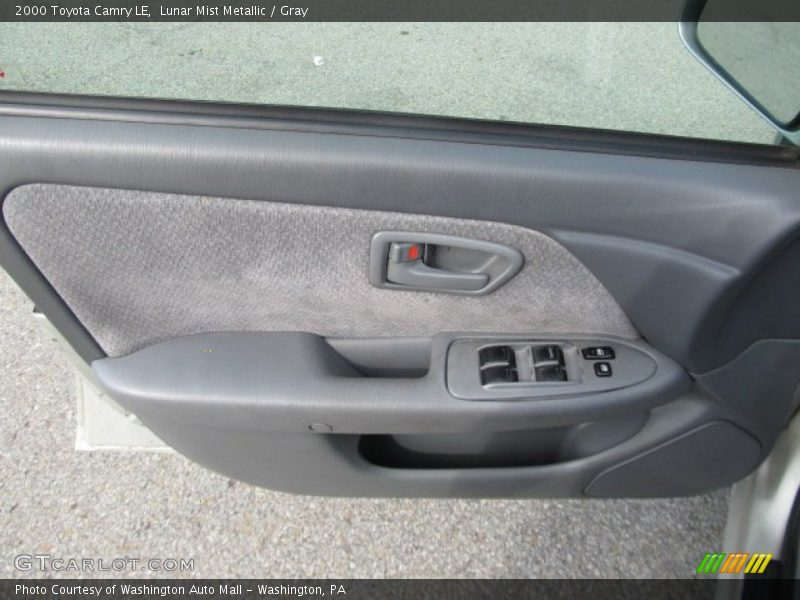 Lunar Mist Metallic / Gray 2000 Toyota Camry LE