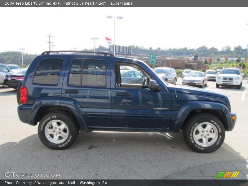 Patriot Blue Pearl / Light Taupe/Taupe 2004 Jeep Liberty Limited 4x4