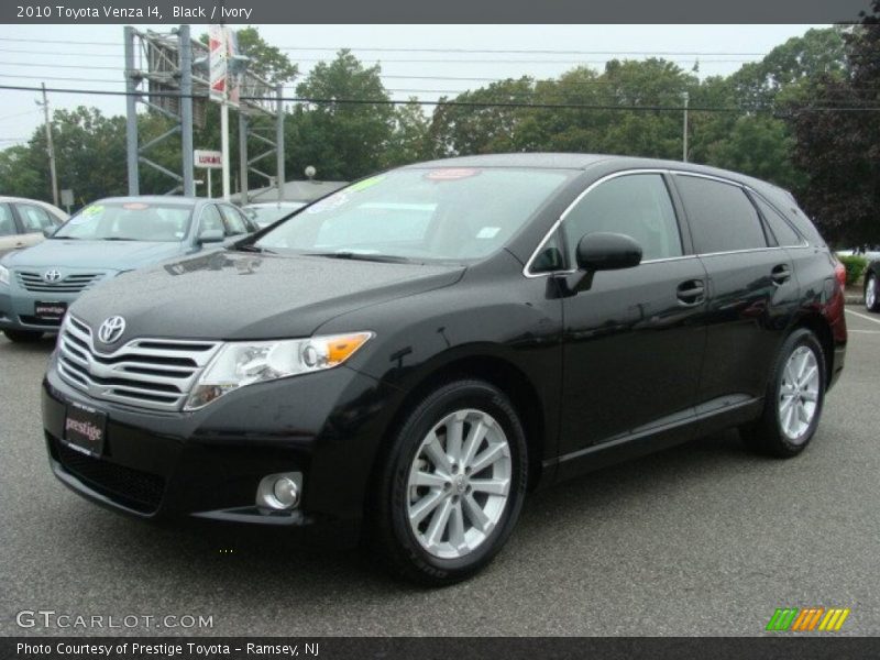 Black / Ivory 2010 Toyota Venza I4