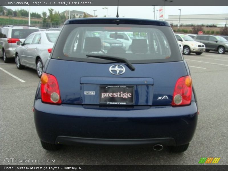 Indigo Ink Blue Pearl / Dark Charcoal 2005 Scion xA