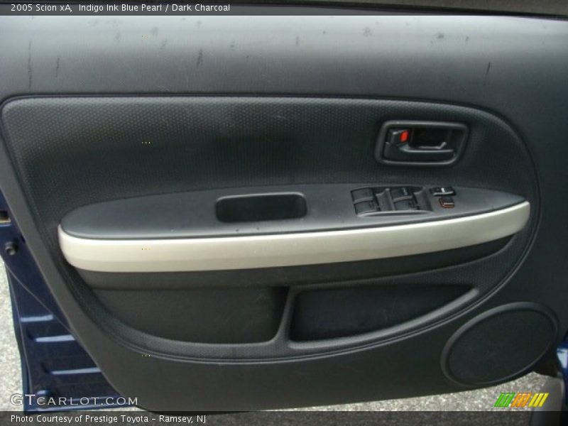 Indigo Ink Blue Pearl / Dark Charcoal 2005 Scion xA