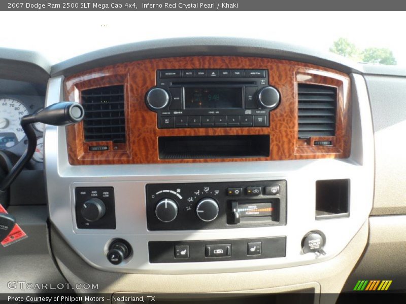 Controls of 2007 Ram 2500 SLT Mega Cab 4x4