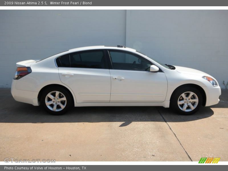 Winter Frost Pearl / Blond 2009 Nissan Altima 2.5 S