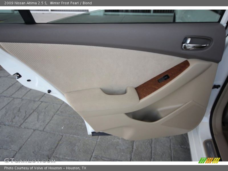 Winter Frost Pearl / Blond 2009 Nissan Altima 2.5 S