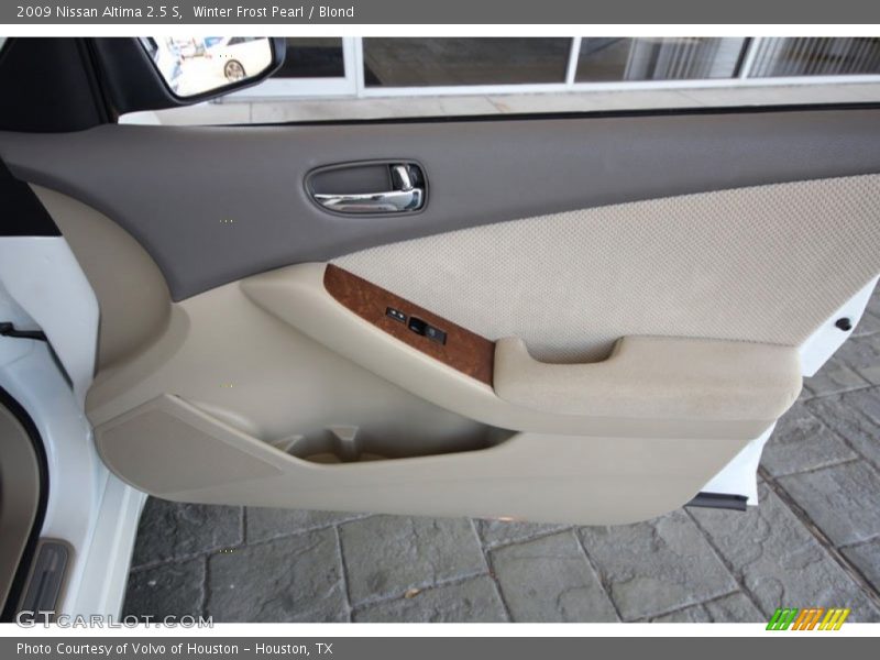 Winter Frost Pearl / Blond 2009 Nissan Altima 2.5 S