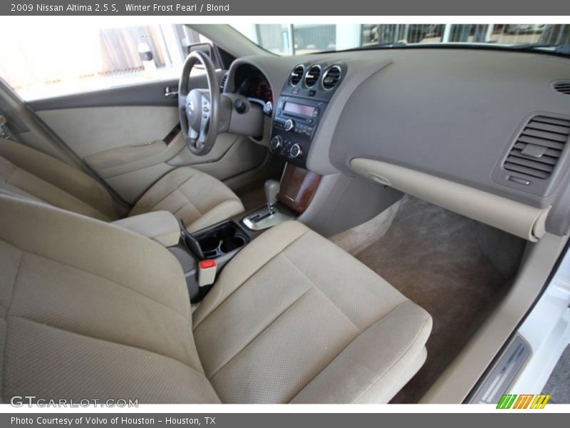 Winter Frost Pearl / Blond 2009 Nissan Altima 2.5 S