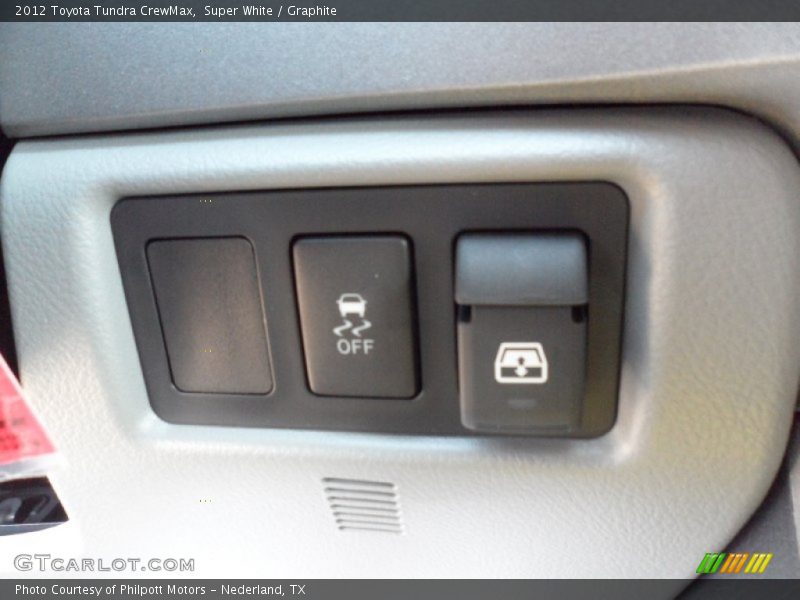 Super White / Graphite 2012 Toyota Tundra CrewMax