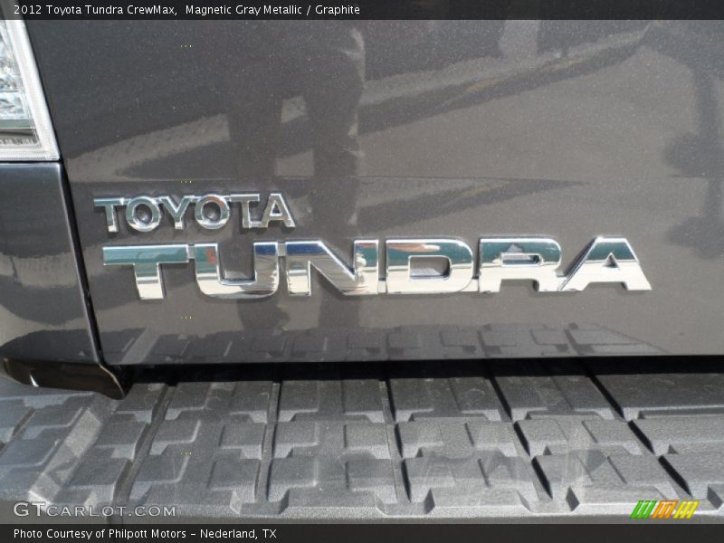  2012 Tundra CrewMax Logo