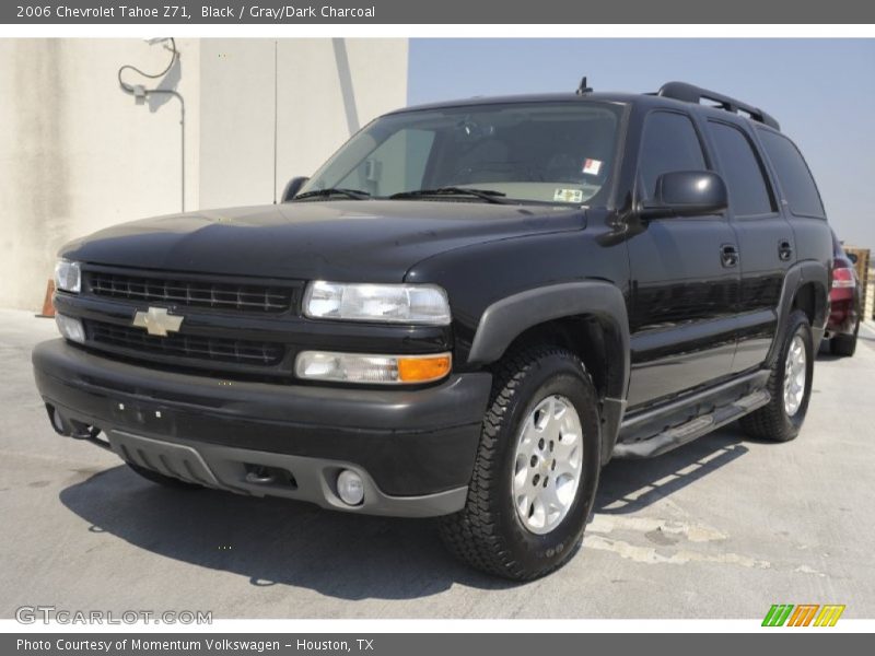 Front 3/4 View of 2006 Tahoe Z71