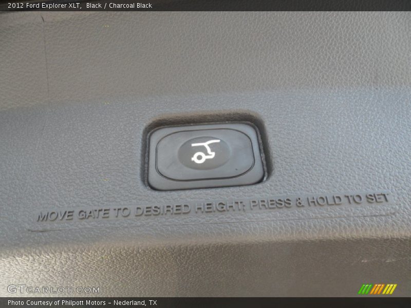 Black / Charcoal Black 2012 Ford Explorer XLT