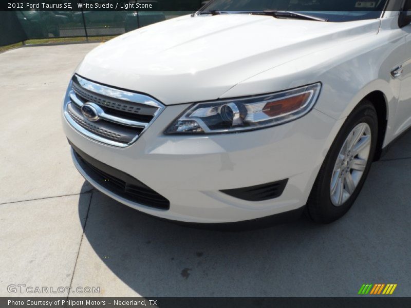 White Suede / Light Stone 2012 Ford Taurus SE