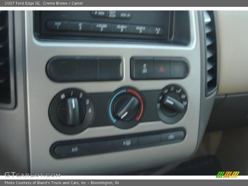 Creme Brulee / Camel 2007 Ford Edge SE