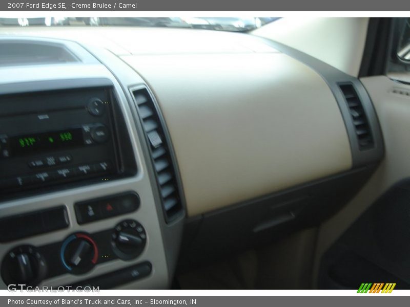 Creme Brulee / Camel 2007 Ford Edge SE