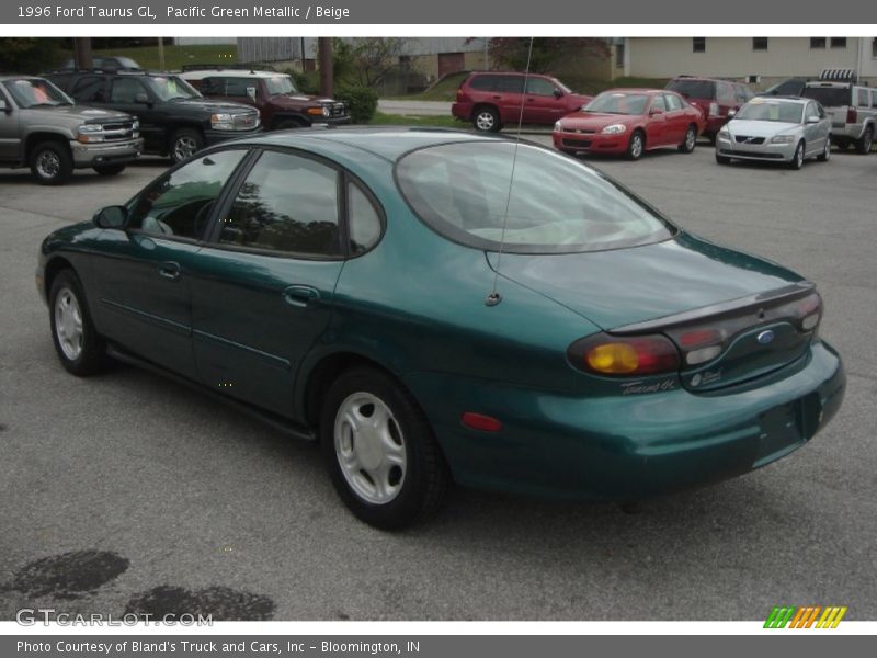 Pacific Green Metallic / Beige 1996 Ford Taurus GL