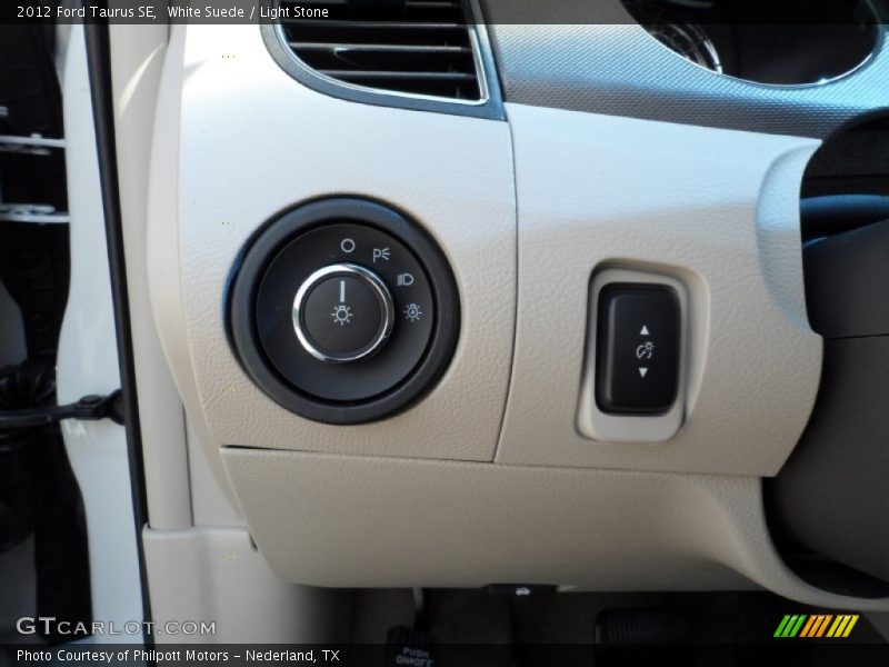 White Suede / Light Stone 2012 Ford Taurus SE