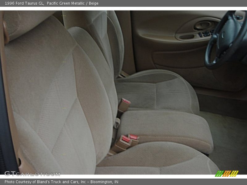 Pacific Green Metallic / Beige 1996 Ford Taurus GL