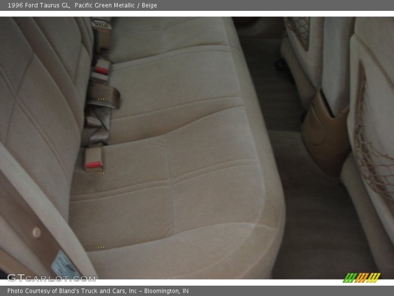 Pacific Green Metallic / Beige 1996 Ford Taurus GL