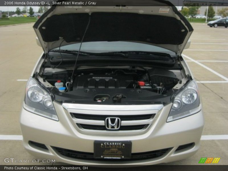 Silver Pearl Metallic / Gray 2006 Honda Odyssey EX-L