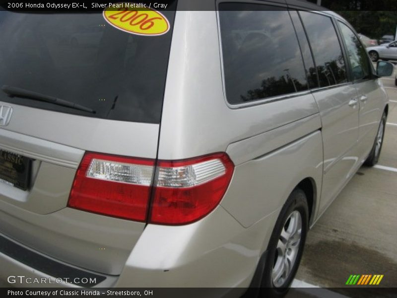 Silver Pearl Metallic / Gray 2006 Honda Odyssey EX-L