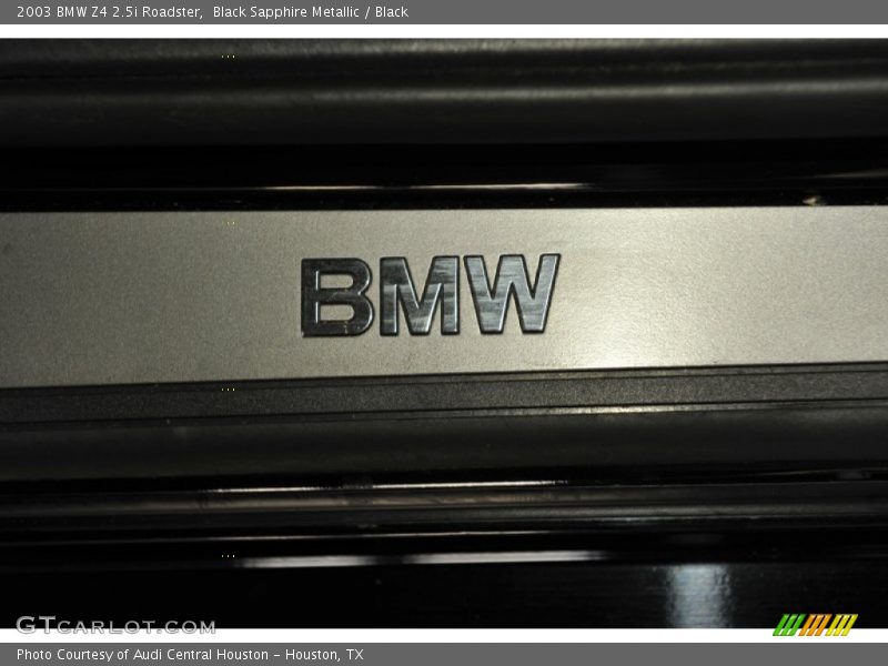 Black Sapphire Metallic / Black 2003 BMW Z4 2.5i Roadster