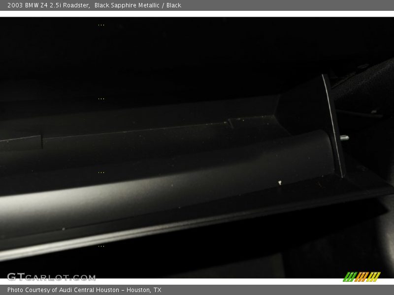 Black Sapphire Metallic / Black 2003 BMW Z4 2.5i Roadster