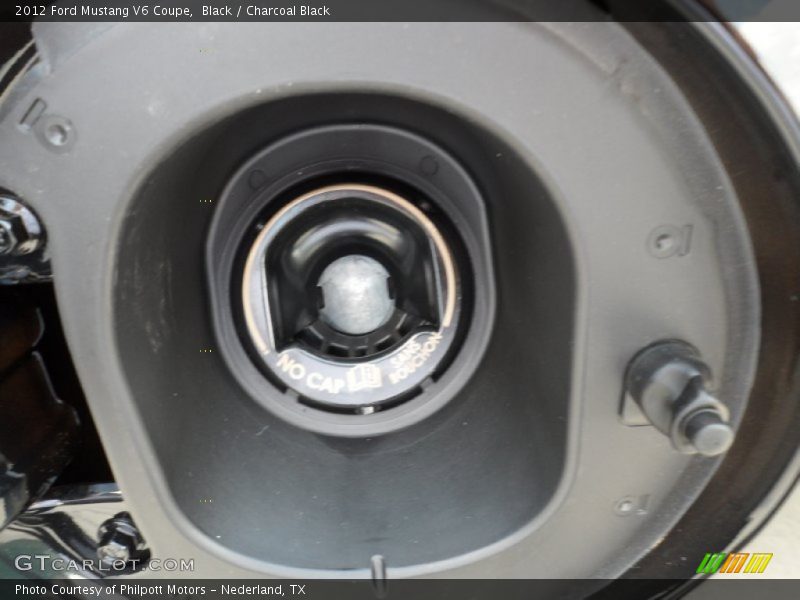 Black / Charcoal Black 2012 Ford Mustang V6 Coupe