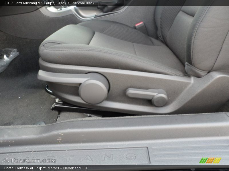 Black / Charcoal Black 2012 Ford Mustang V6 Coupe
