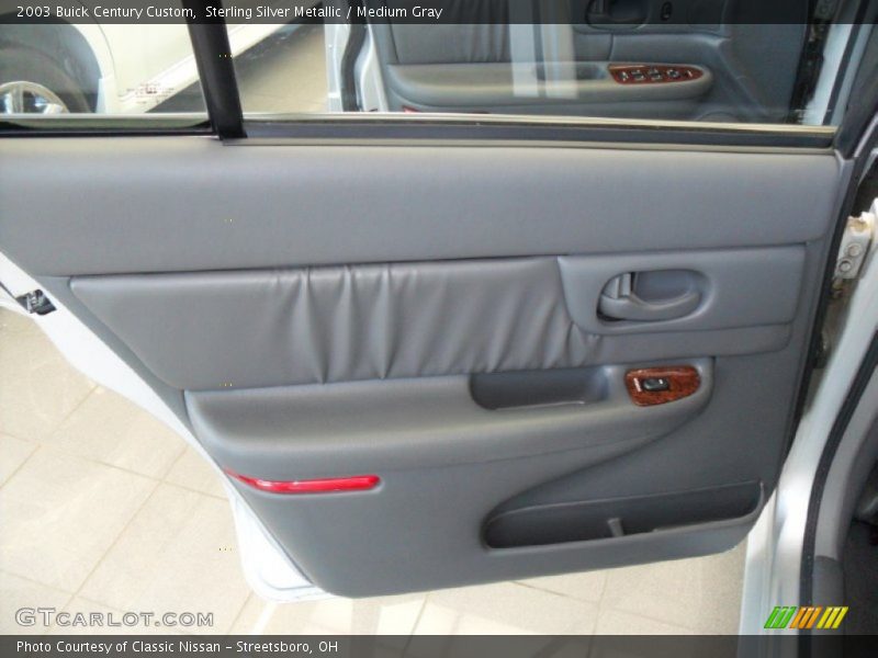 Sterling Silver Metallic / Medium Gray 2003 Buick Century Custom