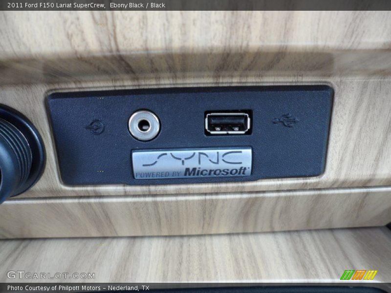 Ebony Black / Black 2011 Ford F150 Lariat SuperCrew