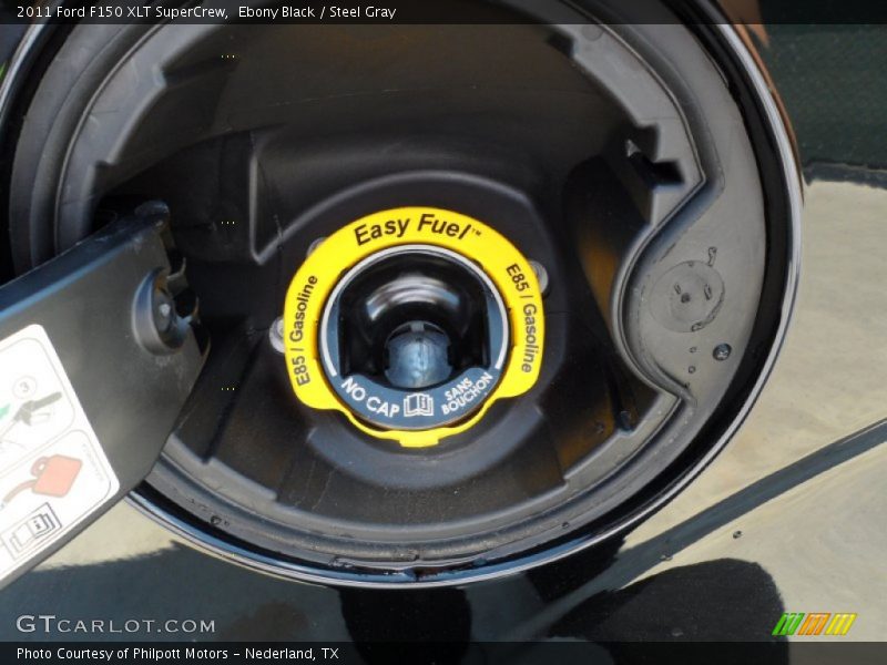 Ebony Black / Steel Gray 2011 Ford F150 XLT SuperCrew