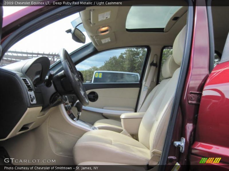  2009 Equinox LT Light Cashmere Interior