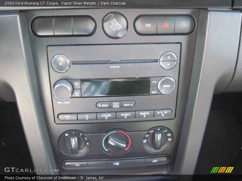 Audio System of 2009 Mustang GT Coupe