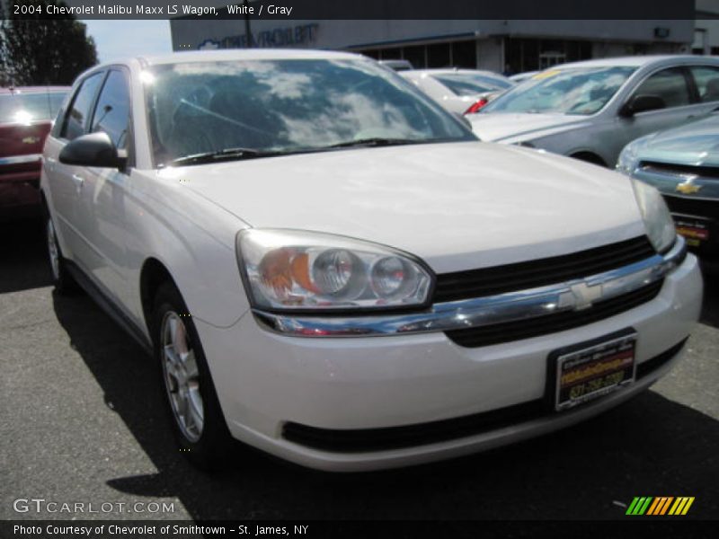White / Gray 2004 Chevrolet Malibu Maxx LS Wagon
