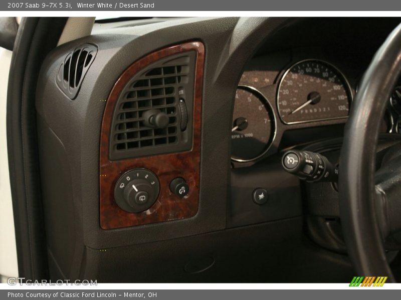 Winter White / Desert Sand 2007 Saab 9-7X 5.3i