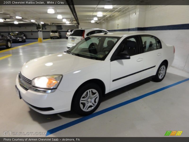 White / Gray 2005 Chevrolet Malibu Sedan