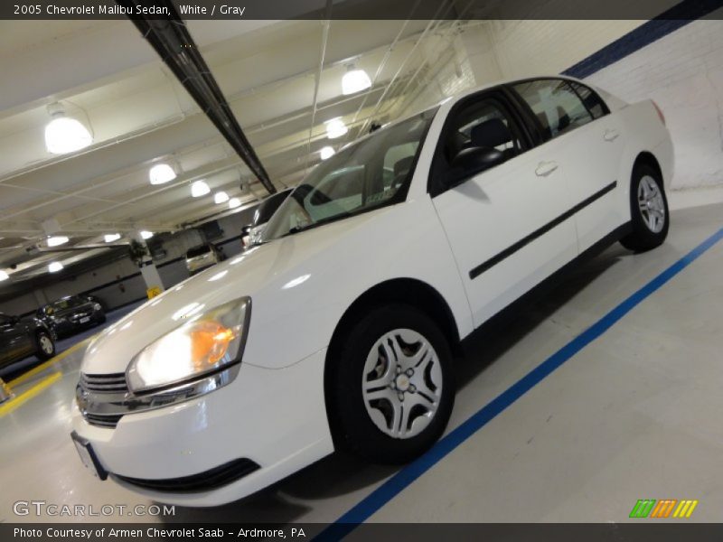 White / Gray 2005 Chevrolet Malibu Sedan