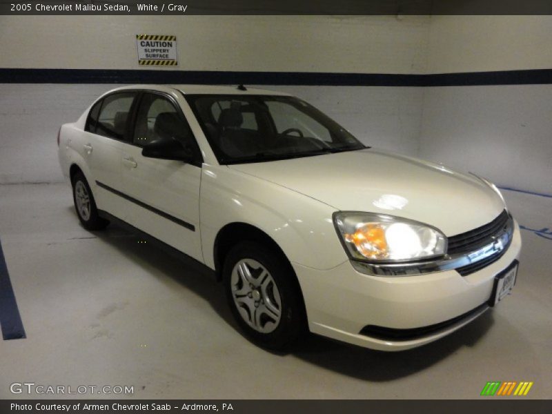 White / Gray 2005 Chevrolet Malibu Sedan