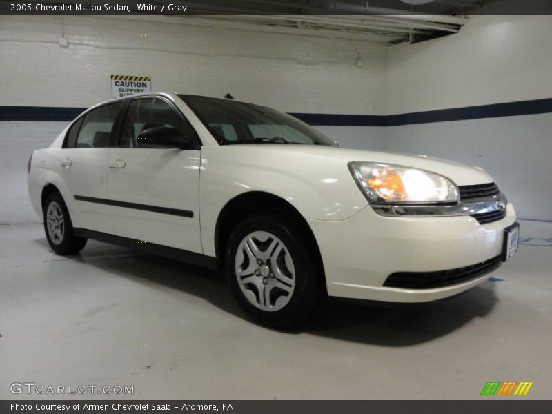 White / Gray 2005 Chevrolet Malibu Sedan