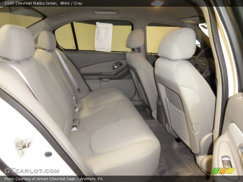 White / Gray 2005 Chevrolet Malibu Sedan