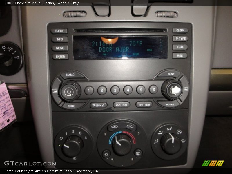 White / Gray 2005 Chevrolet Malibu Sedan