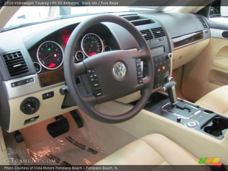 Black Uni / Pure Beige 2010 Volkswagen Touareg VR6 FSI 4XMotion