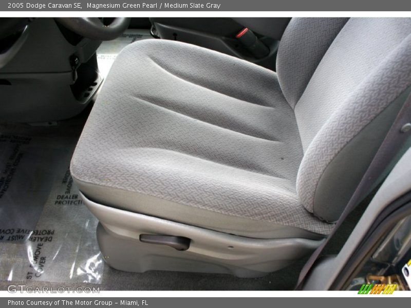 Magnesium Green Pearl / Medium Slate Gray 2005 Dodge Caravan SE