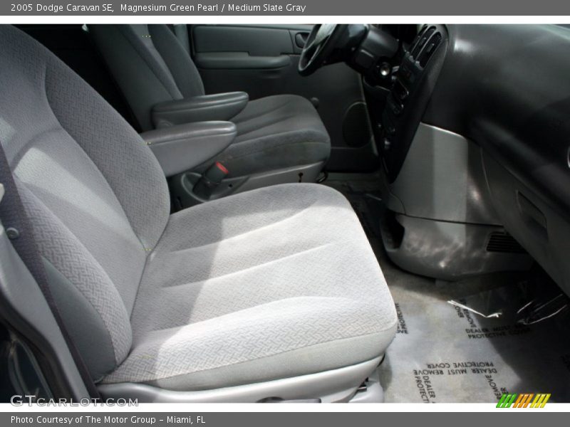 Magnesium Green Pearl / Medium Slate Gray 2005 Dodge Caravan SE