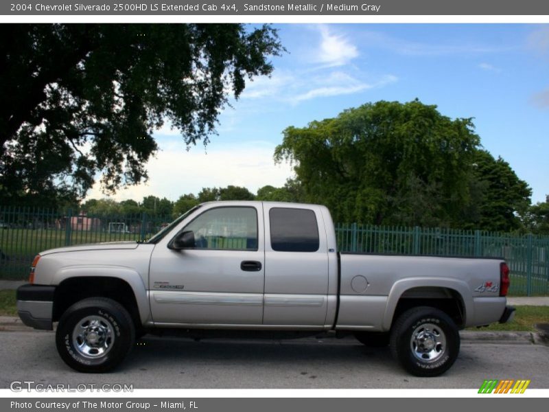  2004 Silverado 2500HD LS Extended Cab 4x4 Sandstone Metallic