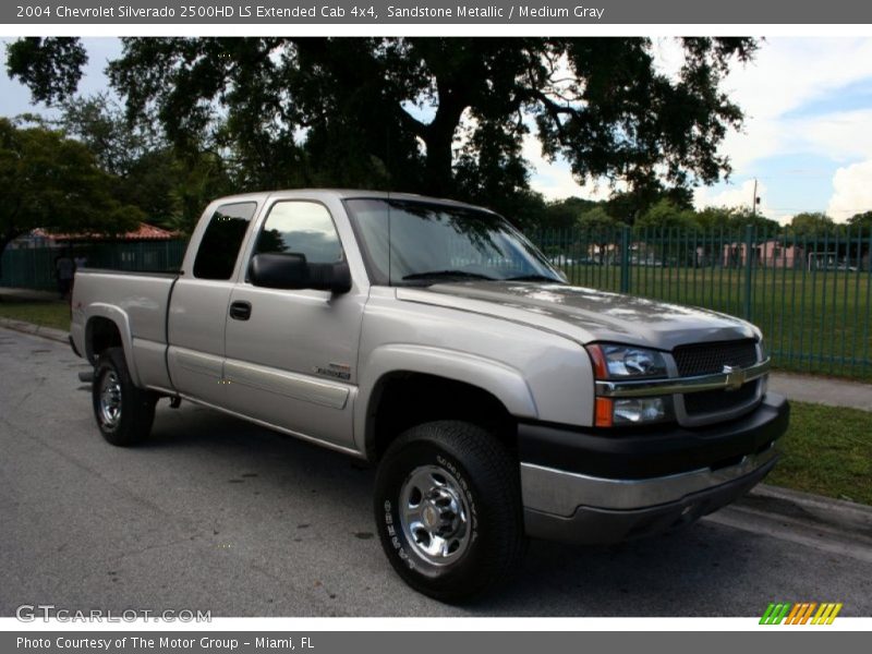 Sandstone Metallic / Medium Gray 2004 Chevrolet Silverado 2500HD LS Extended Cab 4x4